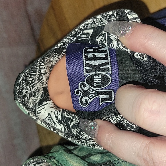 Converse "The Joker" High Top Sneakers - Picture 8 of 12